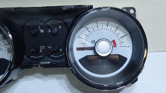 2010-2012 Ford Mustang Instrument Cluster Speedometer 230Km
