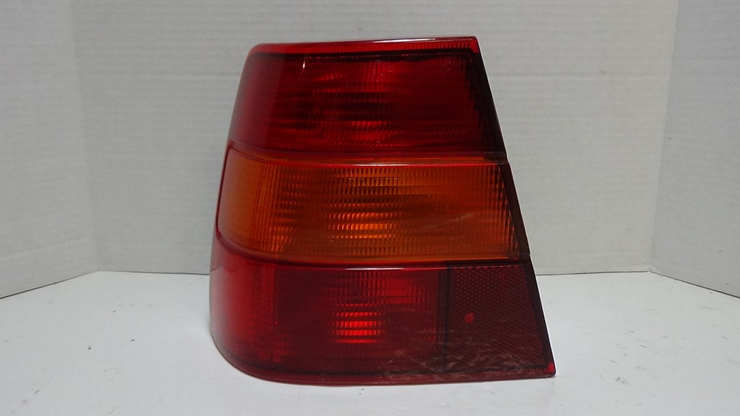 1992-1995 Volvo 940 Left Rear Outer Tail Light Assembly OEM - Etsy