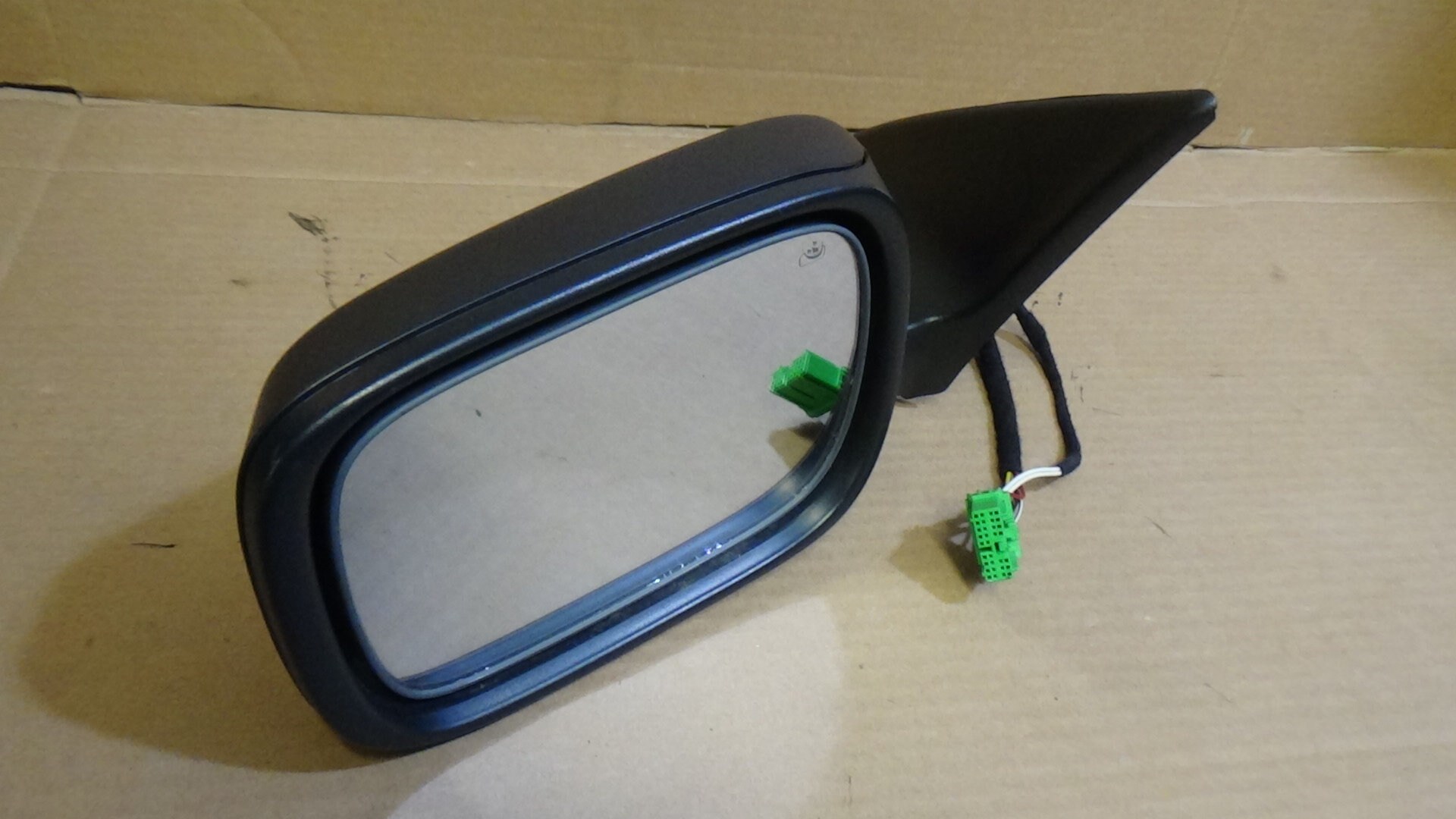 20052007 Volvo XC70 Driver Side Left LH Side View Mirror Etsy