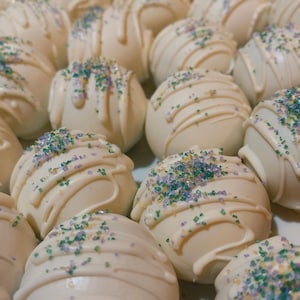 King Cake Cake Balls