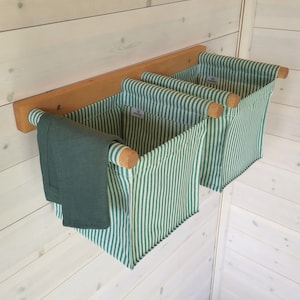 Linen Pocket Organizer: Wall Mounted Canvas Storage