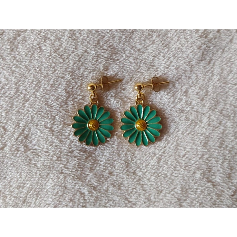 Turquoise Daisy Earrings