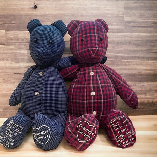 Ours de la mémoire/ours chemise/ours souvenir/ours commémoratif/animal en peluche souvenir/ours personnalisé/animal en peluche personnalisé/ours fabriqué à partir d'une chemise