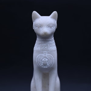 Bastet - Lovely Cat Statue Egyptian handmade - egyptian mythology - Egyptian antiques