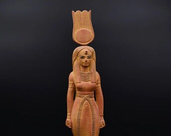 Estatua de Hathor: diosa egipcia de la felicidad y la protección