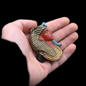 Nice Amulet Golden Pharaoh Tutankhamun&#39;s Head Egyptian King | ancient Egyptian antiques handmade museum pieces sculptures Egyptian