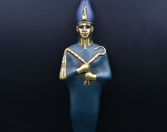 Estatua de Osiris: Dios egipcio del inframundo, escultura de piedra