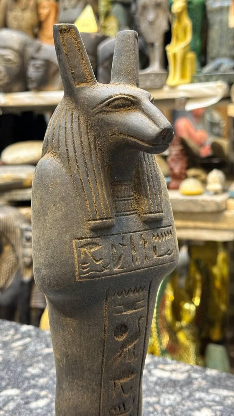 セト神の石像：古代エジプトの遺物、収集価値のある室内装飾品 - Etsy 日本