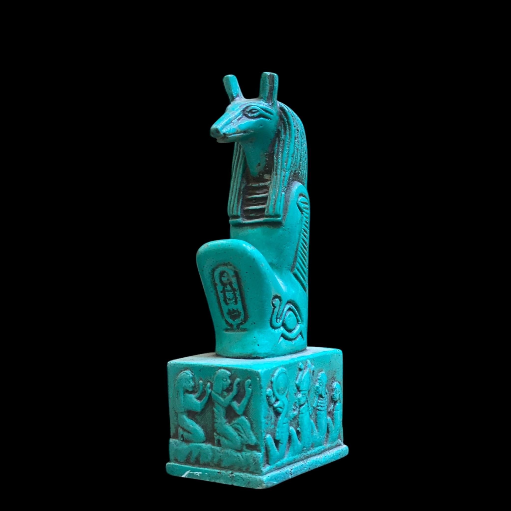 手作りのエジプト神セトの像：古代のレプリカ - Etsy 日本