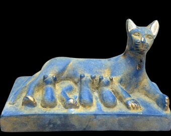 Estátua de gato Bastet egípcia feita à mão: réplica da mitologia antiga