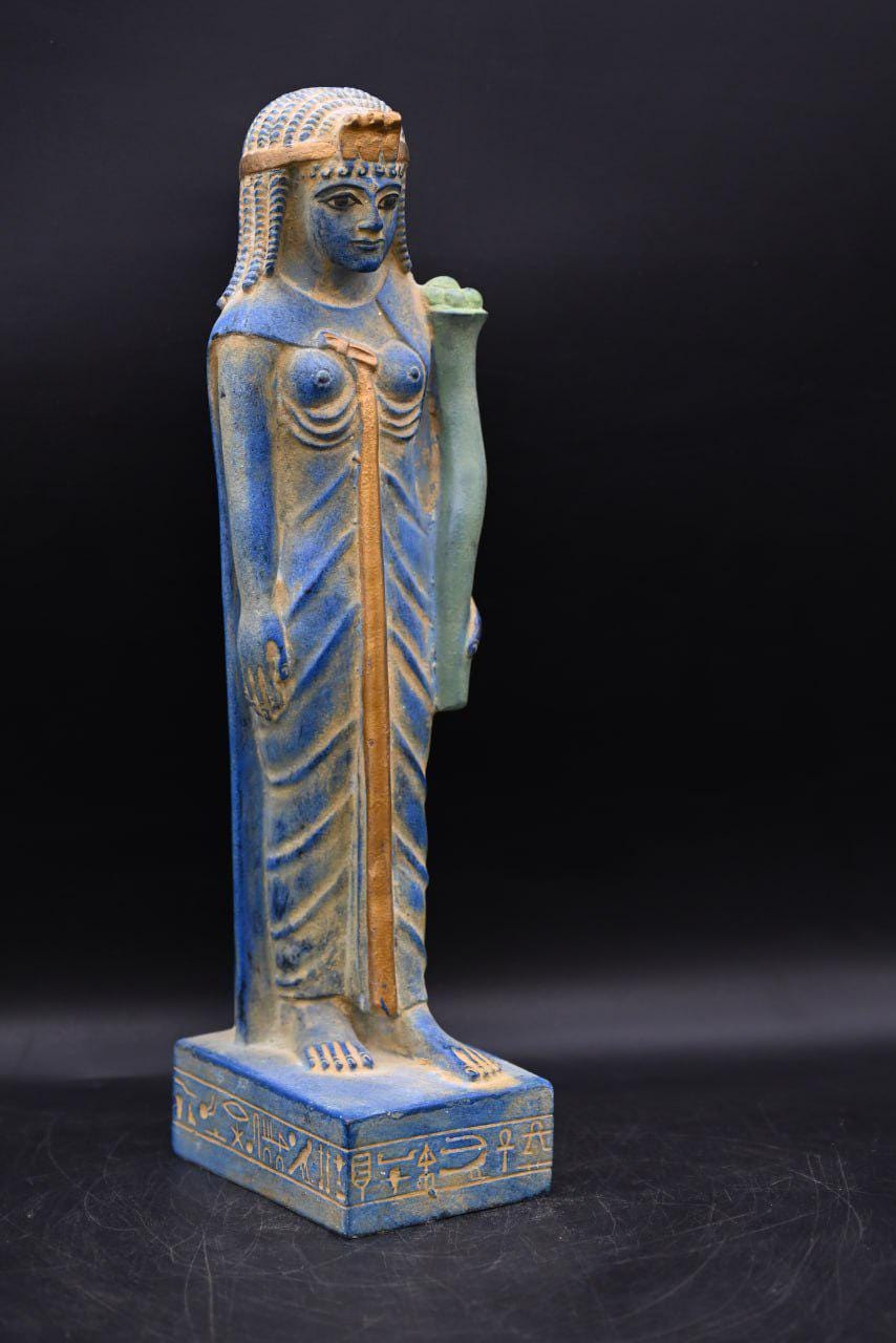 手彫りのクレオパトラの石像 | 古代エジプト風装飾 - Etsy 日本