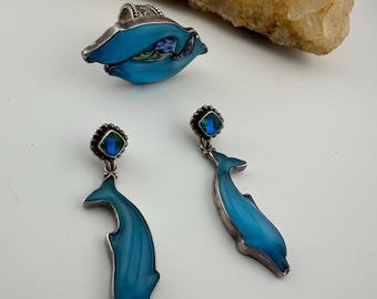 Sajen 925 sterling silver jewelry set features a playful dolphin theme with an Adjustable Ring & Earring set.