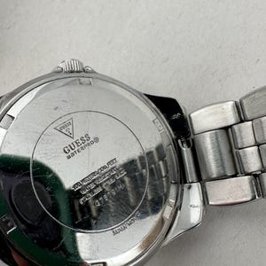 Guess Waterpro Ladies Watch: Pink Dial, Rhinestone Bezel, 100M Water Resistance image 8