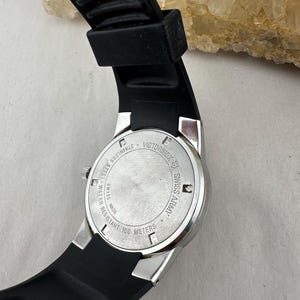 Victorinox Swiss Army Peak series watch with Green Guard Logo New Battery image 6