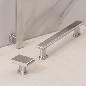 Satin Nickel Kitchen Drawer Knob & Bar Pulls with Round Pillar Base 3.75" 5" 6.3"
