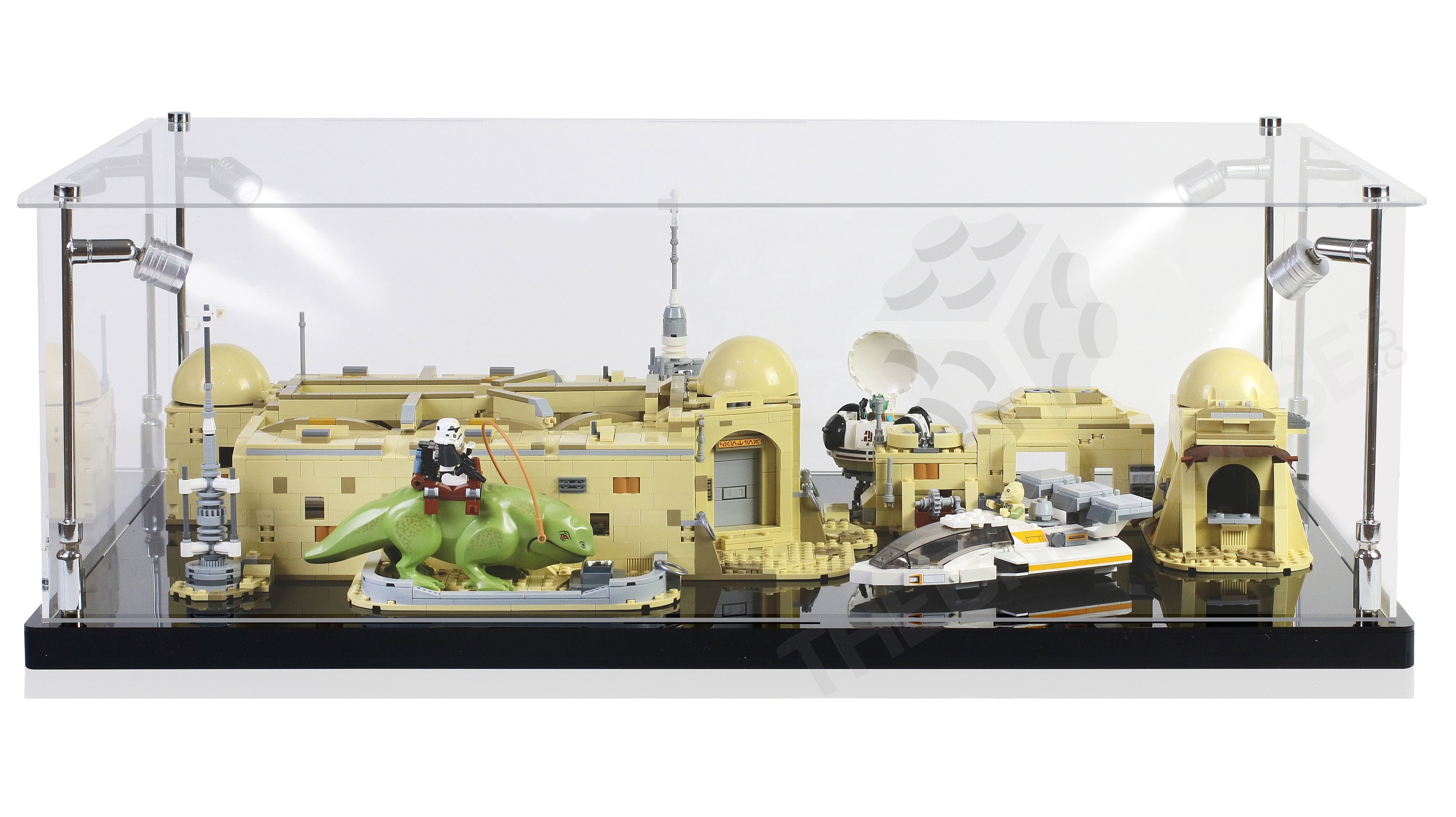 LED Lighted Display Case for Star Wars™ Mos Eisley Cantina