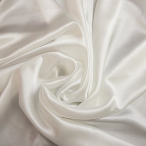 White 100% Pure Mulberry Silk Fabric By The Yard 19 momme 6A Grade