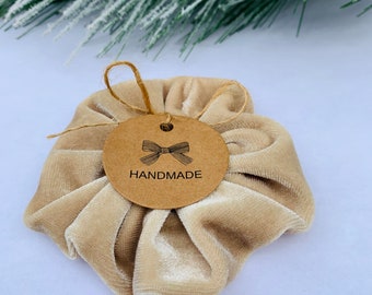 Sand Color Velvet Scrunchies. Blond Hair Scrunchies. Handmade Ponytail Holder. Hair Ties. High Quality Scrunchy.