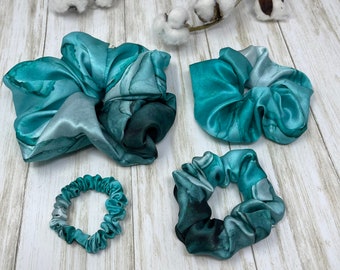 Coletero de seda morera con efecto tie-dye turquesa: Coletero ecológico