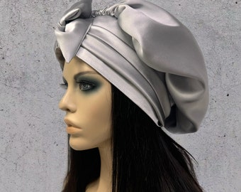 Reversible Silver 100 % pure mulberry silk bonnet with ties