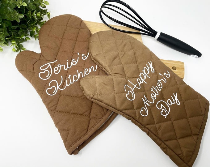 Customized Oven mitt, Custom Kitchen towel, Kitchen gift set, Grandma gifts, Neighbor gift, Family gifts, Personalized gifts for mom