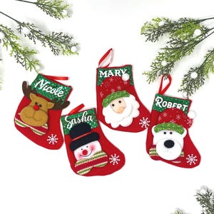 パーソナライズされたクリスマスストッキングオーナメント、ストッキングオーナメントギフトホルダー、ギフトカードホルダーオーナメント、カスタムオーナメント、ミニストッキング