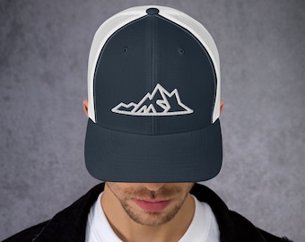 Mountain Adventure Trucker Hat with Mesh Back - Stylish and Breathable Outdoor Cap