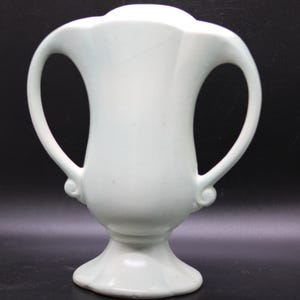Vintage Red Wing (1054) Aqua Vase with Cream interior made in the 1940’s.