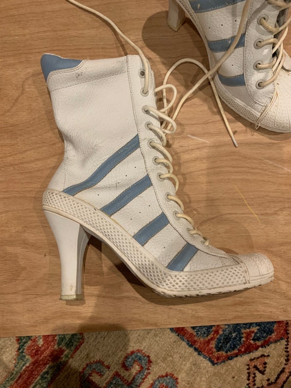 Amazing Y2k Vintage Steve Madden Lace 