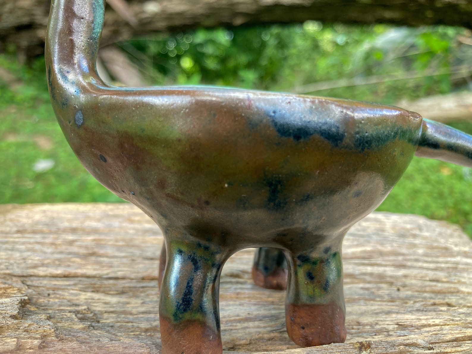 dinosaur with bowl head