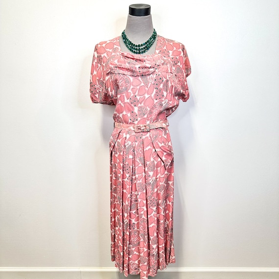 40s Novelty Print Dress - image 1