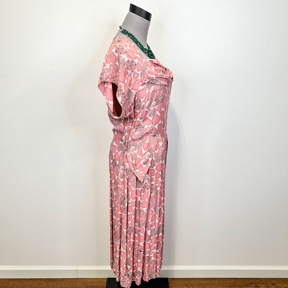 40s Novelty Print Dress - image 3