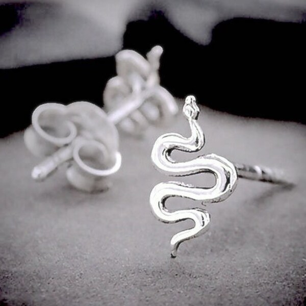 Snake stud earrings, Sterling Silver, cartilage stud, helix stud, Serpent earrings, 1 pair (2 earrings)