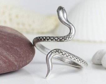 Silver Snake Ring, Serpent Ring, Adjustable open snake band, Animal Jewelry, Boho Midi ring, gift for her, Free shipping,  Gothic ring