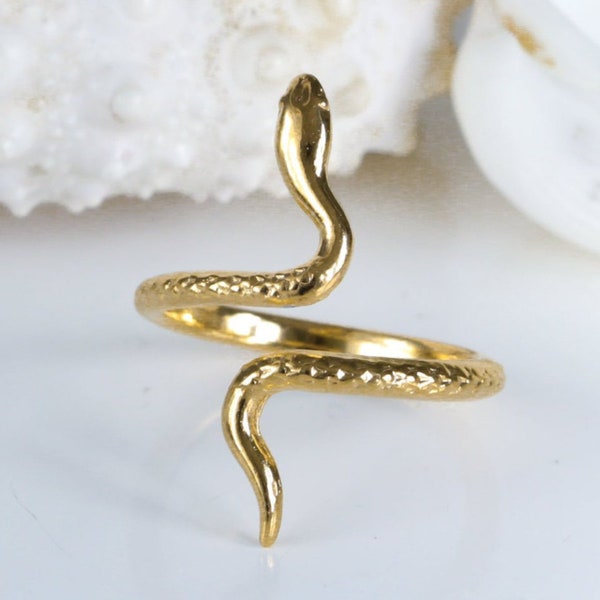 Gold Snake Ring, Snake jewelry, Serpent Band, Adjustable ring, Animal jewelry, boho pinky knuckle delicate ring,  Gothic ring, for her