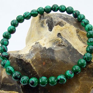 Delicate Men&#39;s Gemstone Bracelet Malachite 6mm beads stretchable elasticated