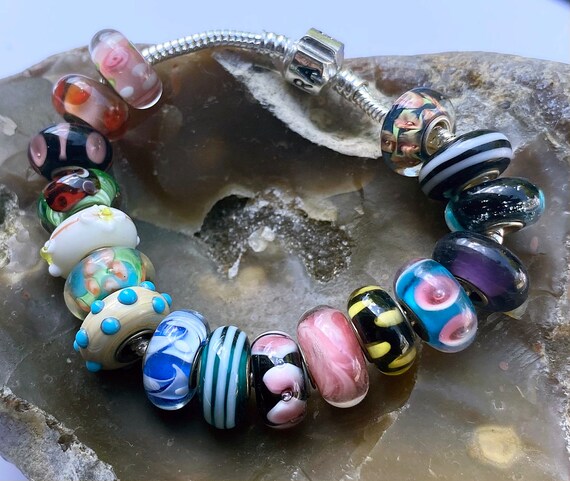 Glass beads that fit pandora discount