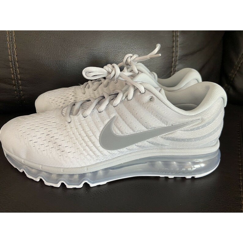air max 2017 size 9