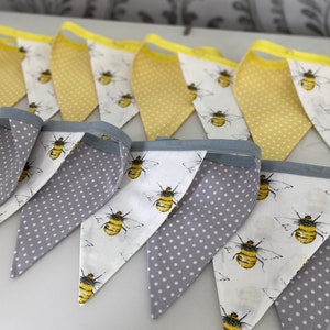 Bee print bunting decoration flags grey yellow polka dot garden party bumble bees spring summer 10 bunting flags approx 2.4-2.6 metres long