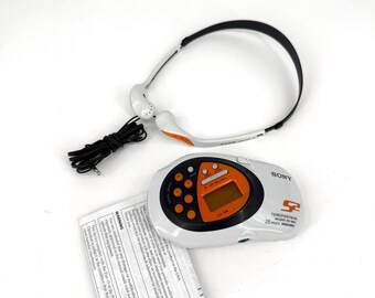 Sony Vintage 1990’s SRF-M80V S2 Sports Radio TV Weather Fm/Am Walkman