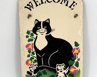 Vintage Tuxedo Cat Hanging Welcome Sign on Slate