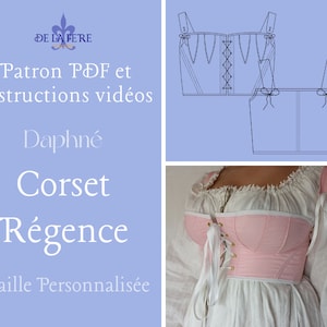 Puede incluir: Un corsé rosa de estilo Regencia con ribetes blancos y un lazado de cinta blanca. El corsé se muestra en una persona que lleva una blusa blanca. La imagen también incluye un dibujo de línea del patrón del corsé.