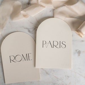 Tarjetas de nombre de mesa arqueadas, nombres de mesa personalizados, tarjetas de nombre de mesa personalizadas