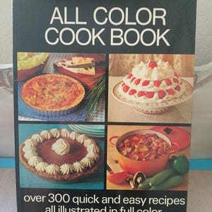 Vintage 1974 American Culinary Society&#39;s All Color Cookbook Over 300 Recipes and Cooking Tips Hardcover