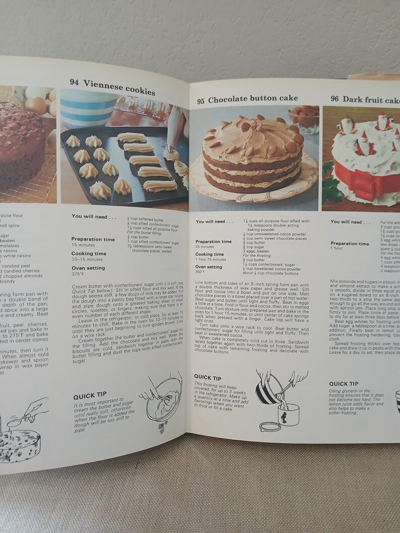 Vintage 1974 American Culinary Society's All Color Cookbook Over 300 Recipes and Cooking Tips Hardcover image 6