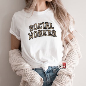Social Worker Shirt, Social Worker Leopard print Shirt, Gift for Social Worker, Social Worker Tee, Social Worker, School Social worker tee.