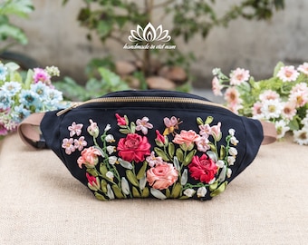 Set of hats and waist bags, Hats and waist bag embroidered with rose, wedding gift, travel