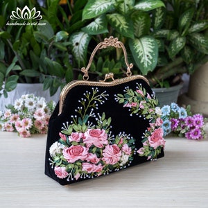 Kırım Velvet Decorative handbag