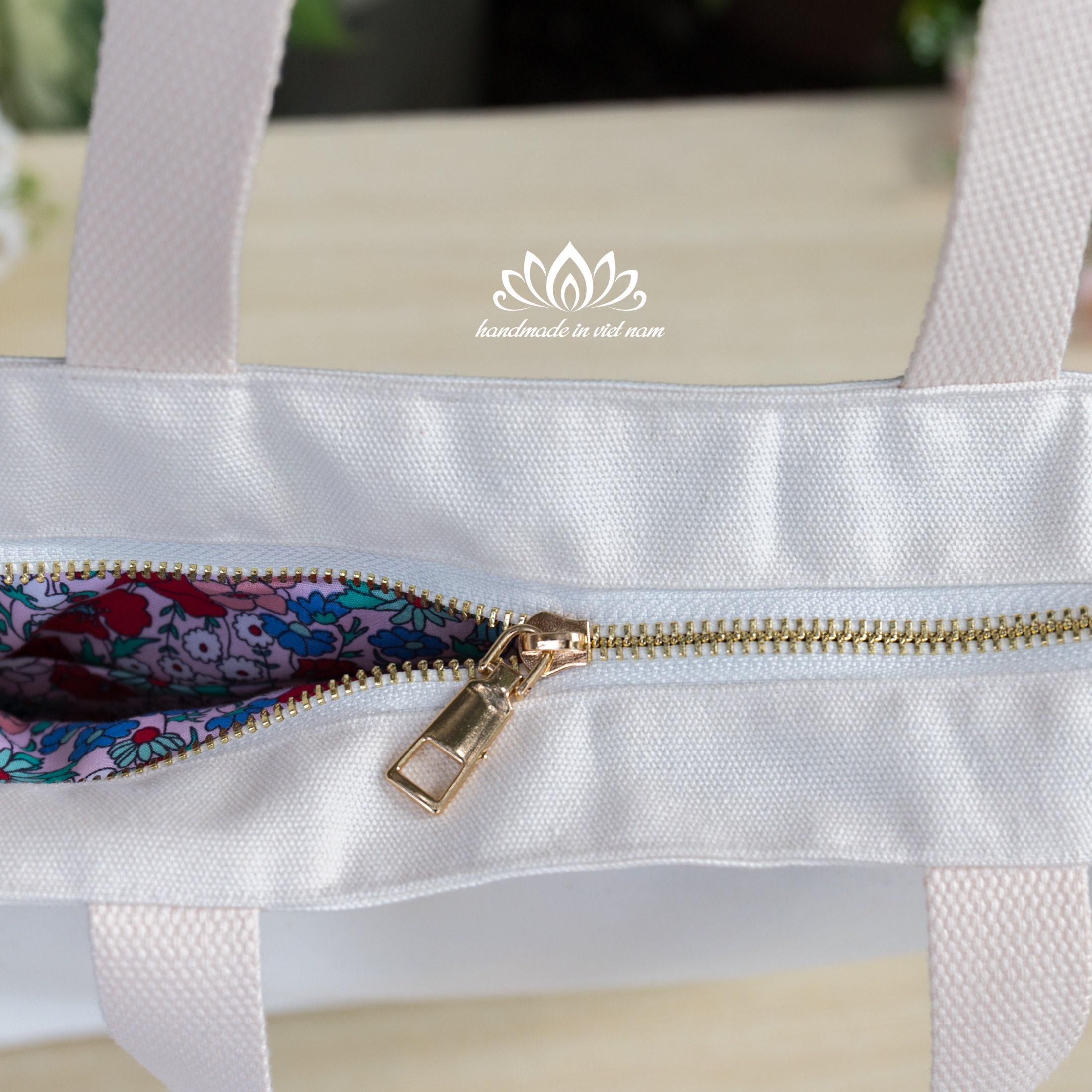 バッグ BIRVIN UNIFORM EMBROIDERY TOTOBAG il_1080xN.6353411904_64a0.jpg