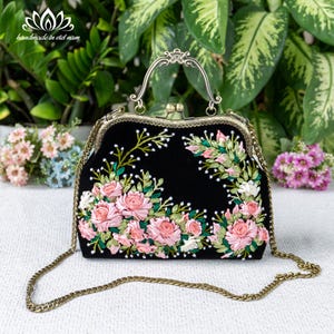 Kiss Lock Handbag | Luxurious black velvet bag | Unique ribbon embroidery